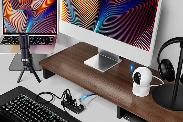 Load video: BUY NOW: https://www.amazon.com/dp/B0BG7MKT9K Service team: support@qeefuntech.com Giveaway team: giveaway@qeefuntech.com  Cable Length：60cm / 2ft：Set up your workstation however you want 4 * USB 3.0：Convenient for flash drive, keyboard, mouse, camera, printer, HDD, etc 5Gbps Data Transmission：Transfer HD movies or files in seconds Type-C Power Port：DC IN 5V/3A is optional for some power-hungry devices LED Indicator：Indicate power status for each port Power Switches：Allow each port to be switched on or off  Features： ·Fashionable mirrored surface with a compact design ·Humanized tilt angle design, easy to one-handed use ·Plug &amp; Play,No driver installation required ·A combination of 10 safety features that work together to provide ultimate protection